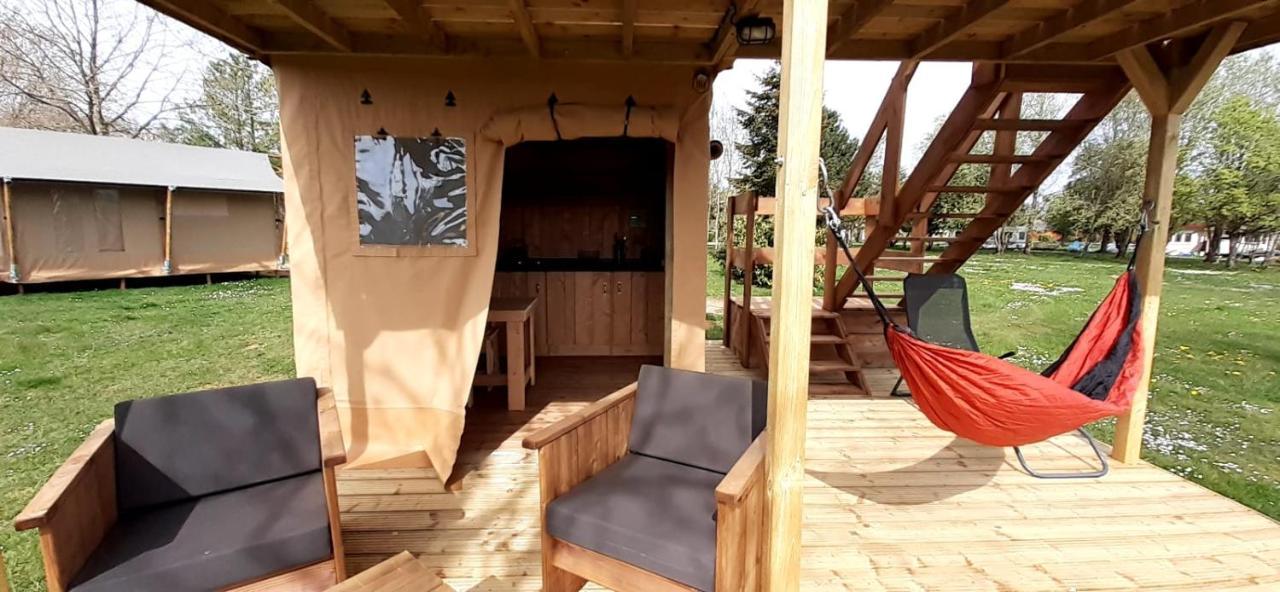 Tente Cabane Du Camping Hautoreille Bannes  Екстер'єр фото